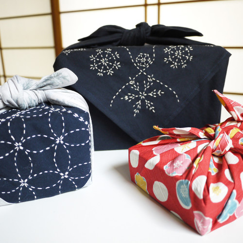 Jak zapakować prezent w stylu furoshiki?