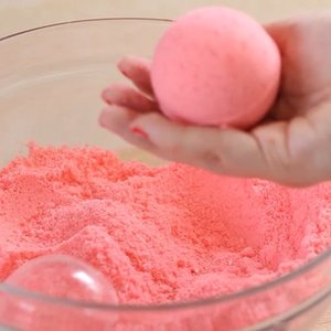 Musujące kulki do kąpieli – krok siódmy