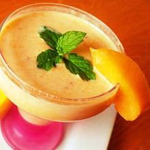 Prosty sposób na przygotowanie shake'a brzoskwiniowego