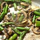 Jak przyrządzić szparagi z grzybami i cytryną?