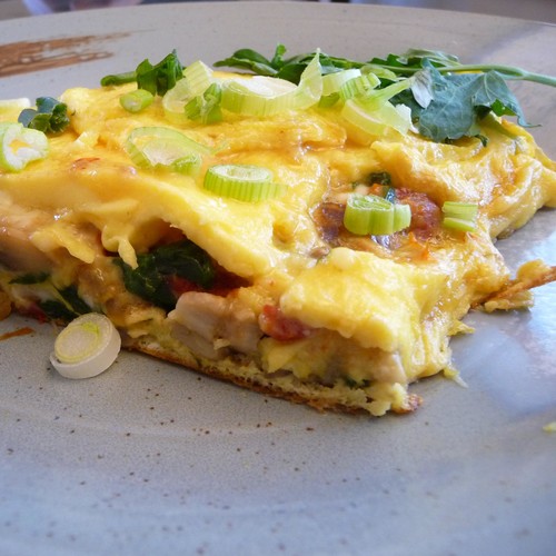 Jak przyrządzić omlet z grzybami i krewetkami?