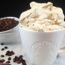 Jak przygotować mrożoną kawę z bitą śmietaną?