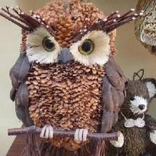 Oryginalny pomysł na zabawną sowę z szyszki