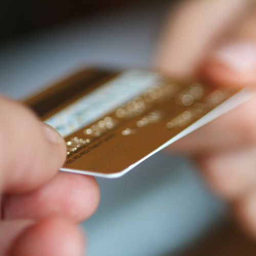 Łatwy sposób zarabiania na karcie kredytowej