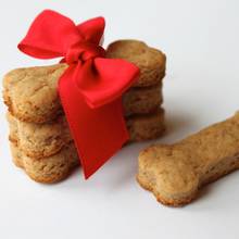 Jak zrobić smaczne ciastka dla psa?