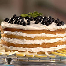 Wspaniałe ciasto z jagodami – jak je zrobić?