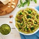 Jak przyrządzić oryginalny makaron z sosem orzechowo-kokosowym?