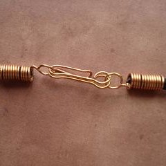 Naszyjnik ze sznurka i muliny – krok czwarty